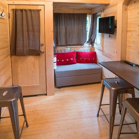 Mt Hood Tiny House Village Welches Dış mekan fotoğraf
