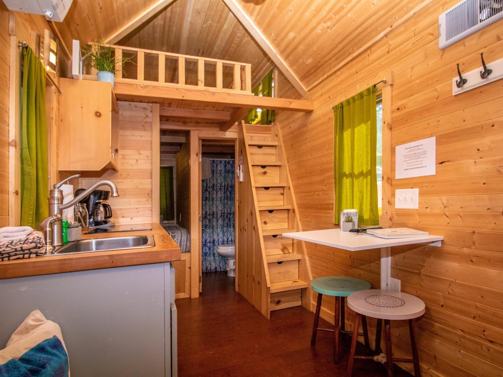 Mt Hood Tiny House Village Welches Dış mekan fotoğraf
