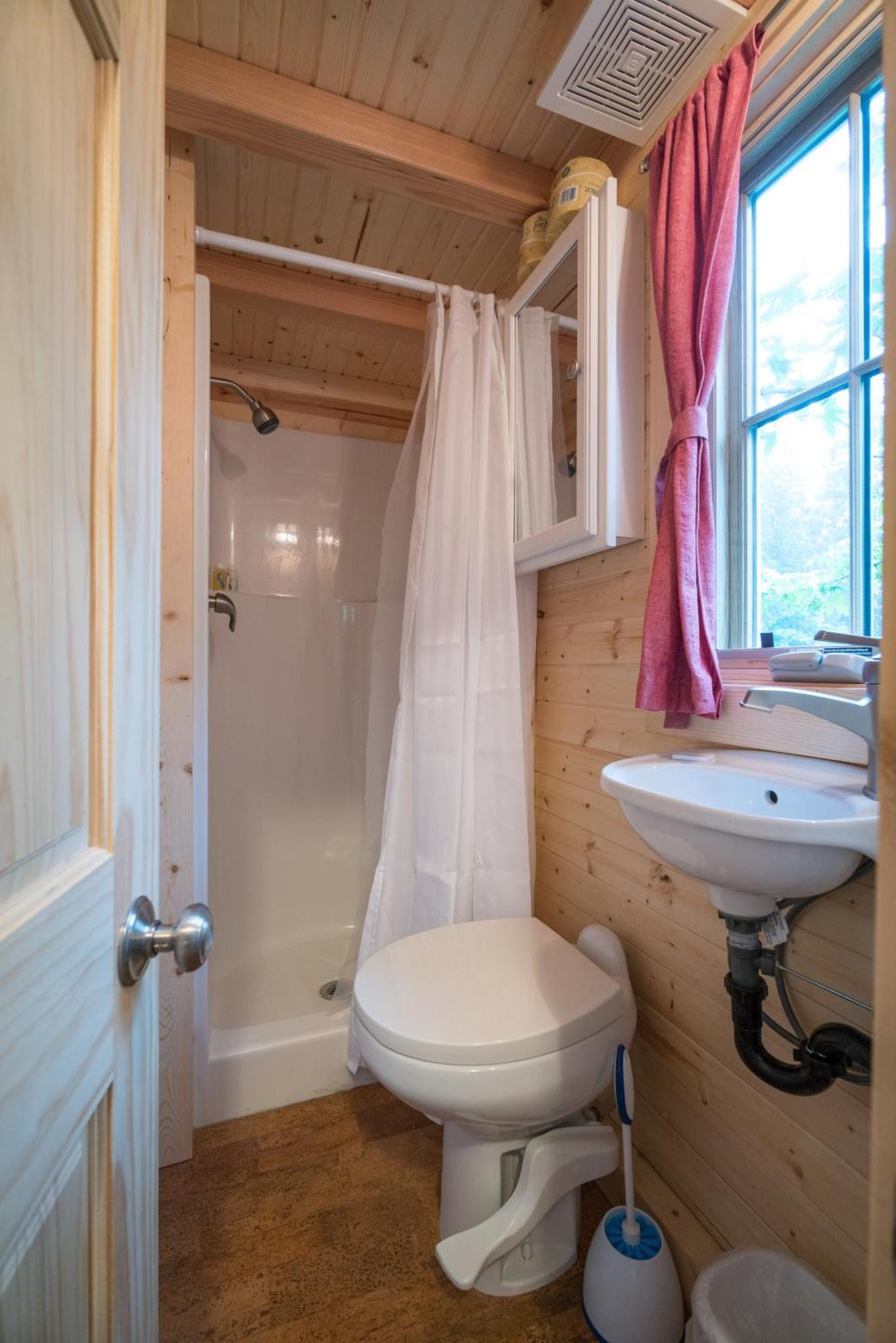 Mt Hood Tiny House Village Welches Dış mekan fotoğraf