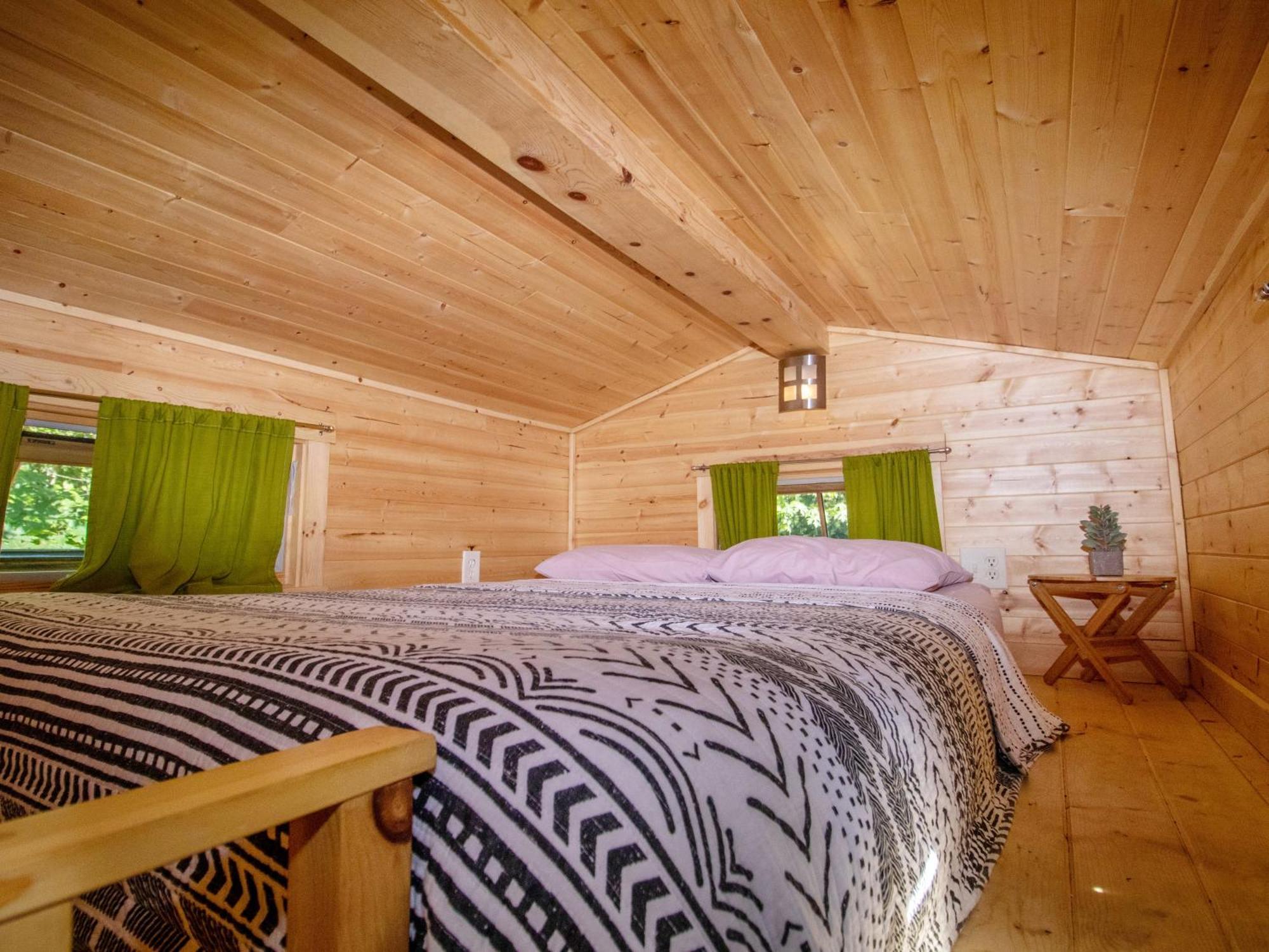 Mt Hood Tiny House Village Welches Dış mekan fotoğraf